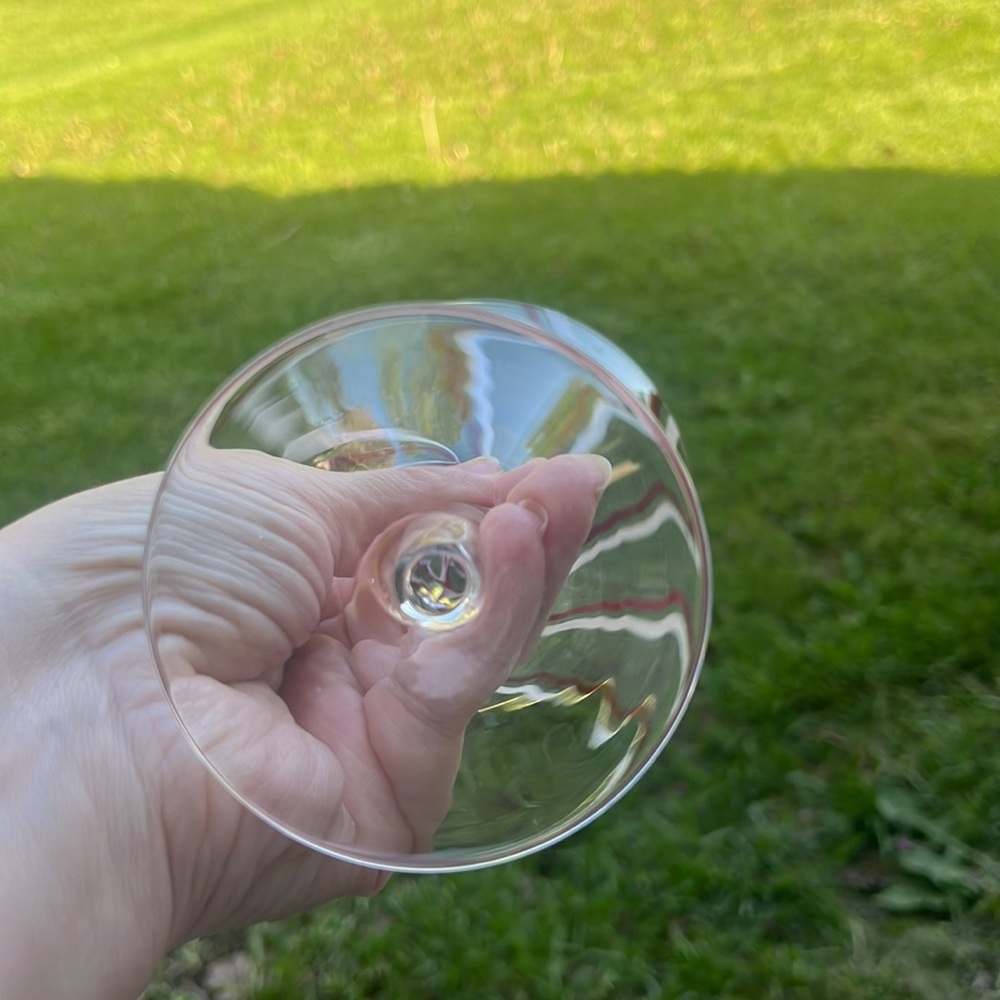Pier 1 Elegant Swirl Martini Glass - Picture 6 of 6